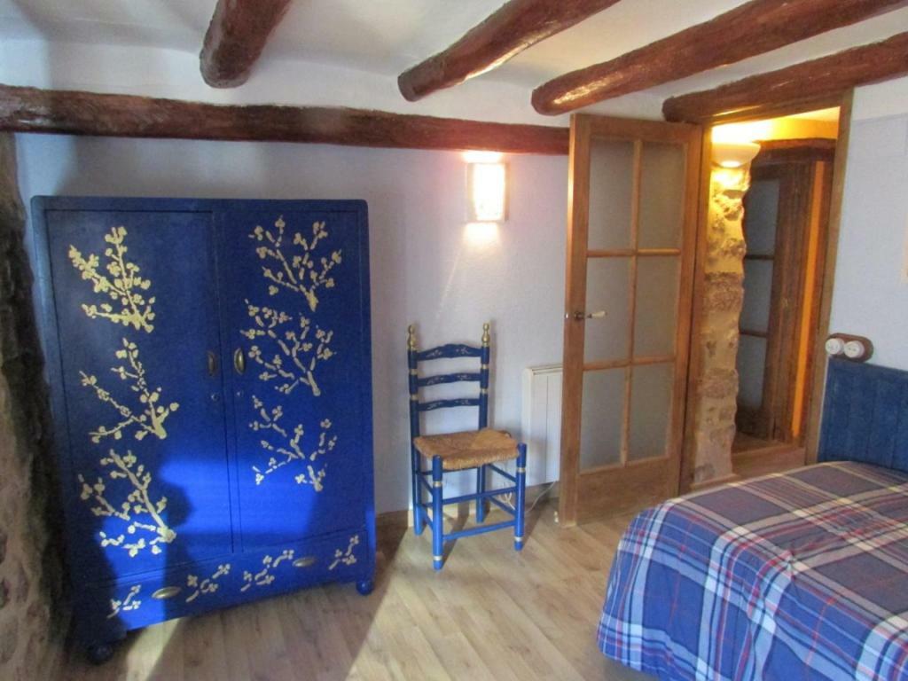 Can Font Guest House Siurana  Luaran gambar